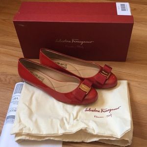 Salvatore Ferragamo Varina Flats